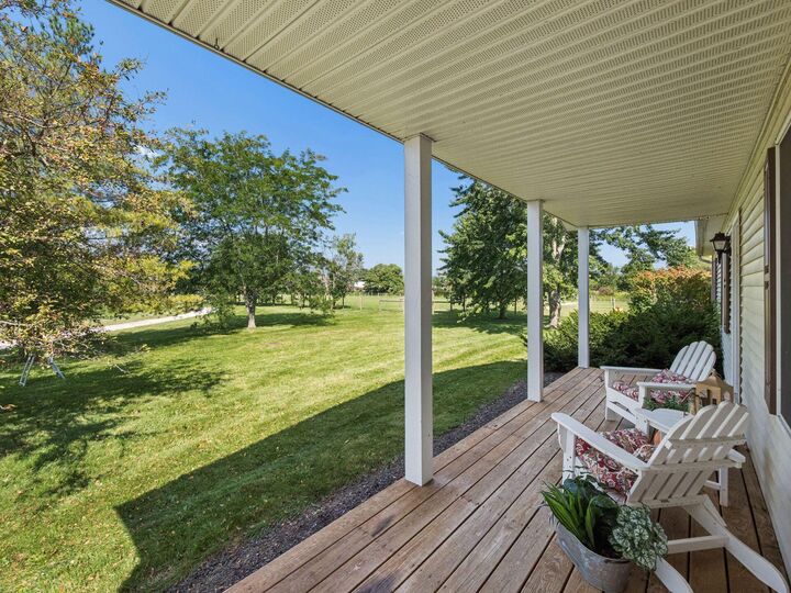 Property Photo:  6090 Horseshoe Road  OH 43015 