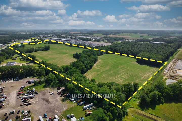 Property Photo:  1949 Hebron SE Road  OH 43056 