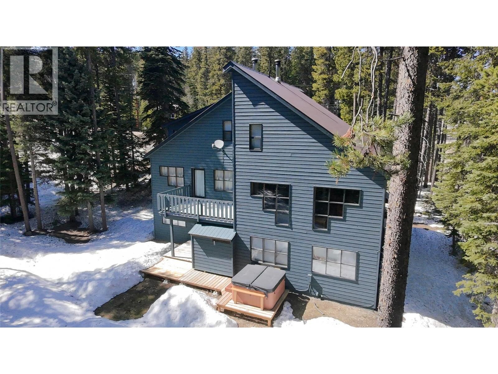 Property Photo:  103 Whitetail Road 102  BC V2A 0E2 