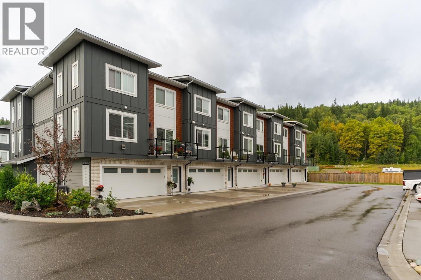 Property Photo:  4274 22nd Avenue 508  BC V2N 0J4 