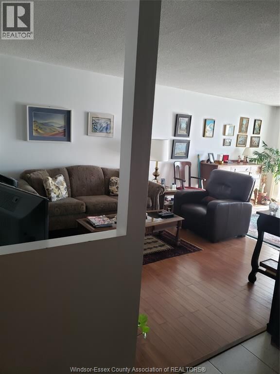 Property Photo:  150 Park West 816  ON N9A 7A2 