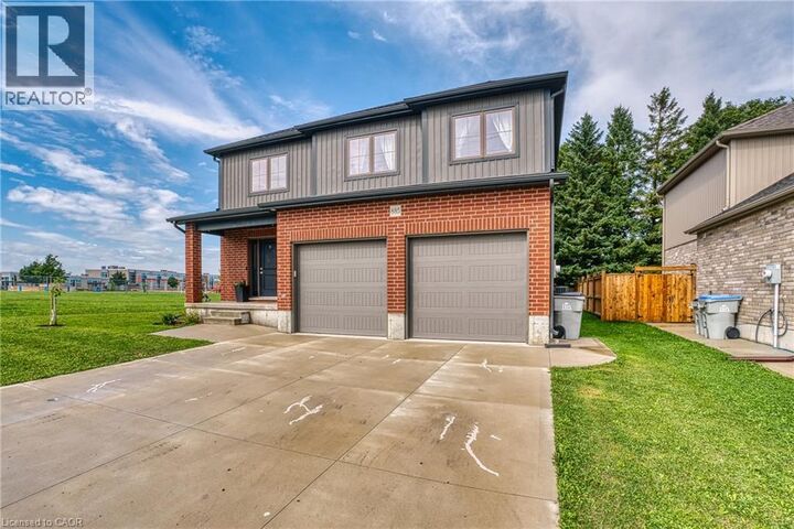 Property Photo: 885 Binning Street West ON N4W 0J7