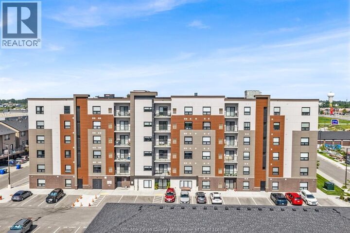 Property Photo:  728 Brownstone Drive 602  ON N9K 0C3 