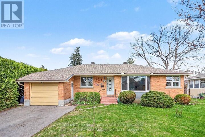 Property Photo:  1421 Palen Avenue  ON K1H 7E6 