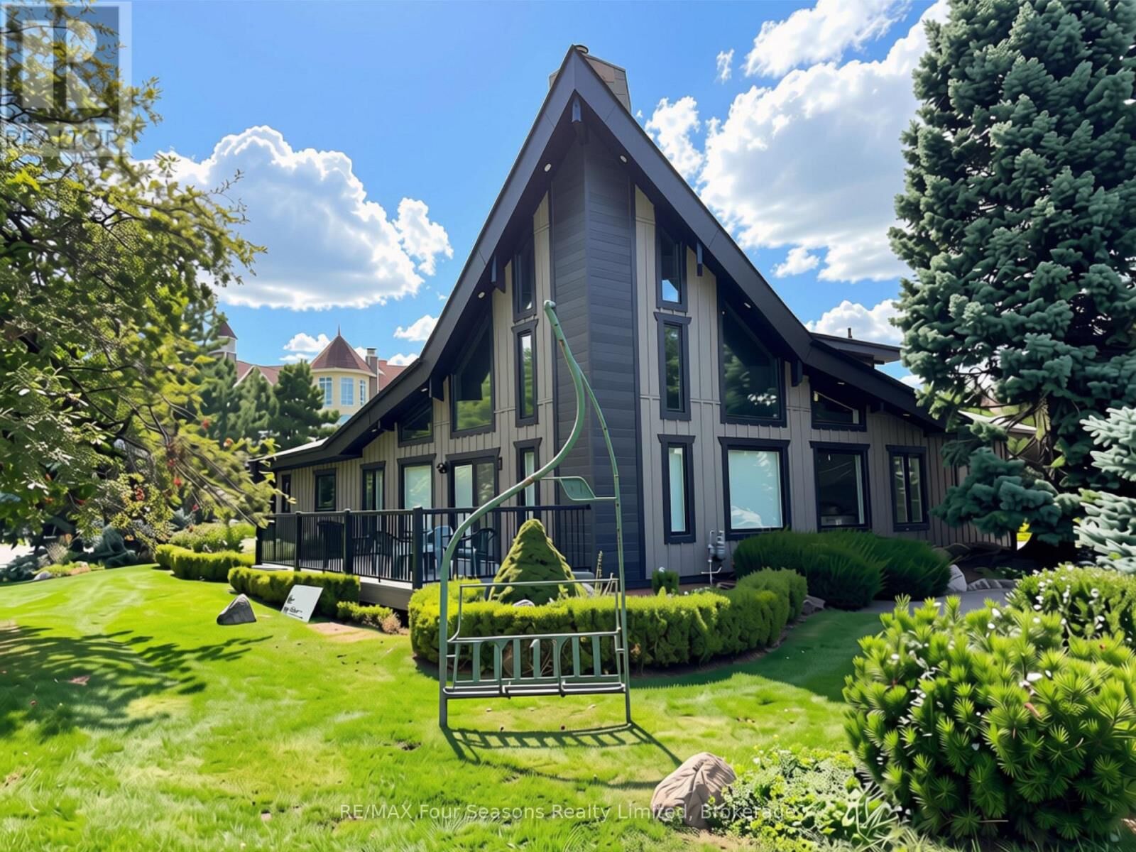 Property Photo:  172 Carmichael Crescent  ON L9Y 0R3 