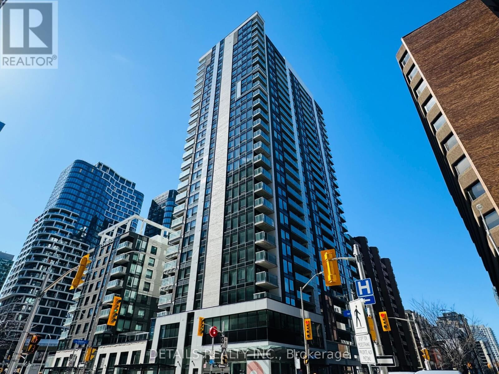 Property Photo:  340 Queen Street 1103  ON K1R 0G1 
