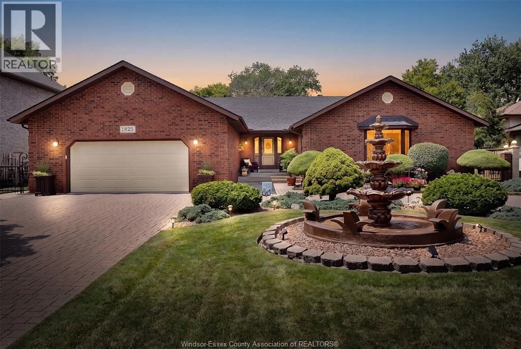 Property Photo:  1825 Hebert  ON N8N 4G4 