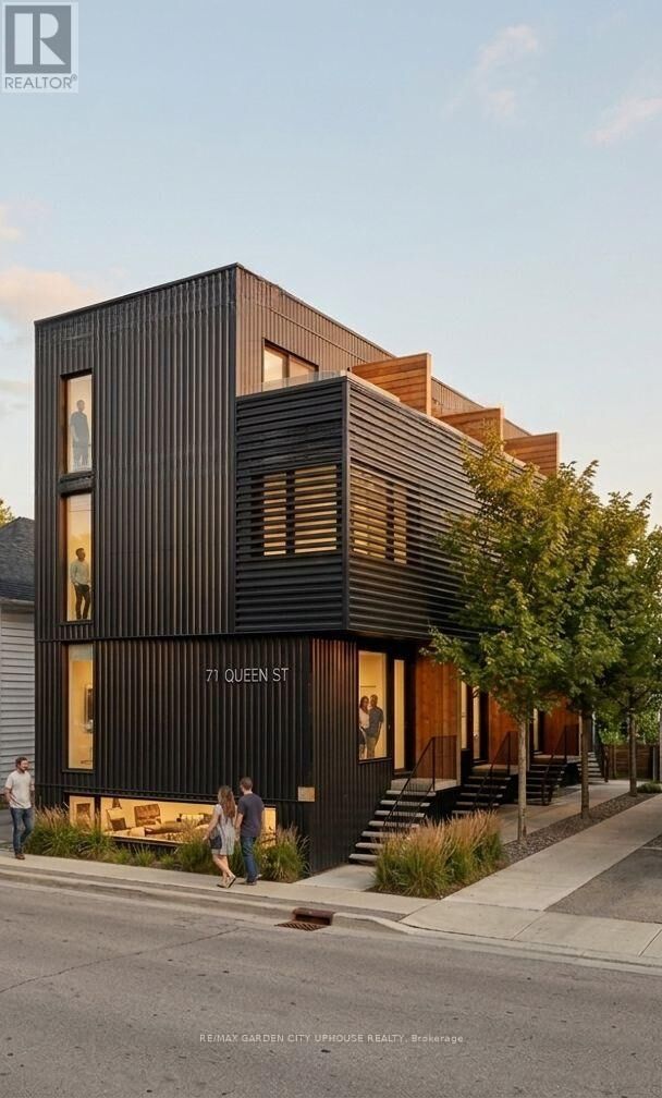 Property Photo:  71 Queen Street  ON L2R 5G9 