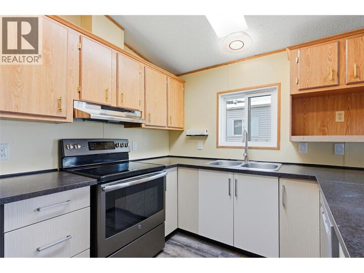 Property Photo:  1175 Rose Hill Road 3  BC V2E 1G9 
