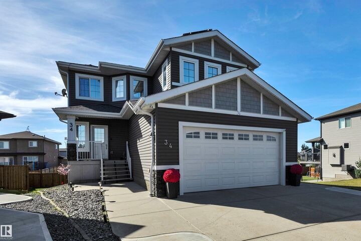 Property Photo:  34 Southbridge  Cres  AB T0C 0V0 