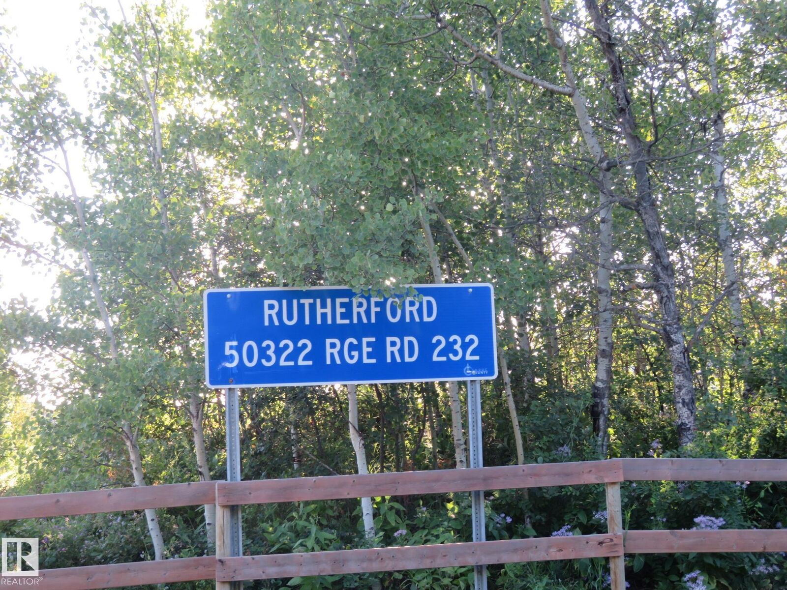 Property Photo:  70  50322 RR 232  AB R4X 0S7 