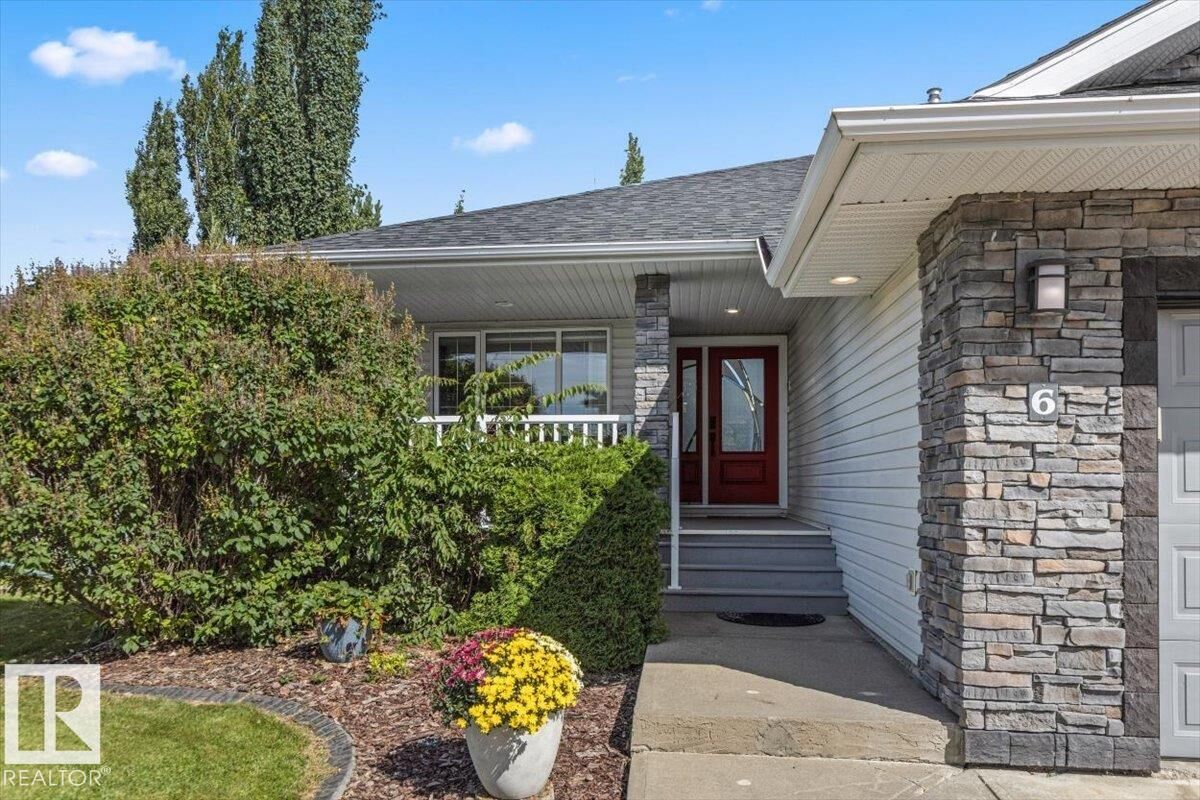 Property Photo:  6 Hunter Place  AB T8N 5W6 
