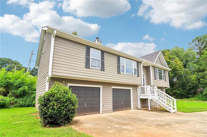 Property Photo: 2896 Emory Road SE GA 30080