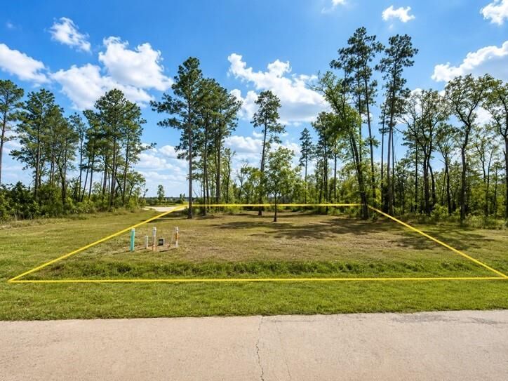 Property Photo: 4116 Rd 5876 TX 77327