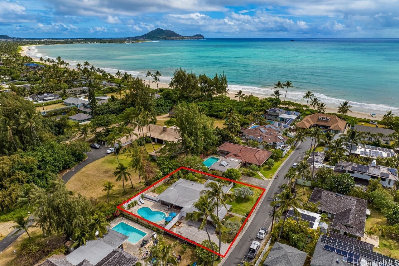 Property Photo:  50 Kalaka Place  HI 96734 