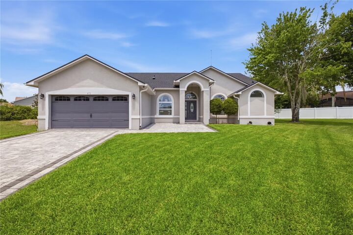 Property Photo: 672 Cranebrook Court FL 32766