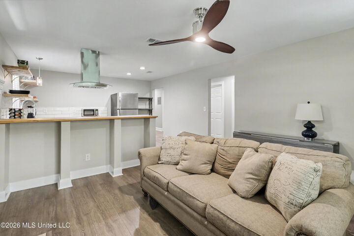Property Photo:  519 23rd Street  MS 39507 