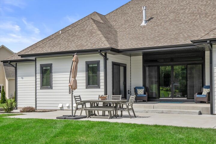 Property Photo: N57w19691 Holly Ct WI 53051
