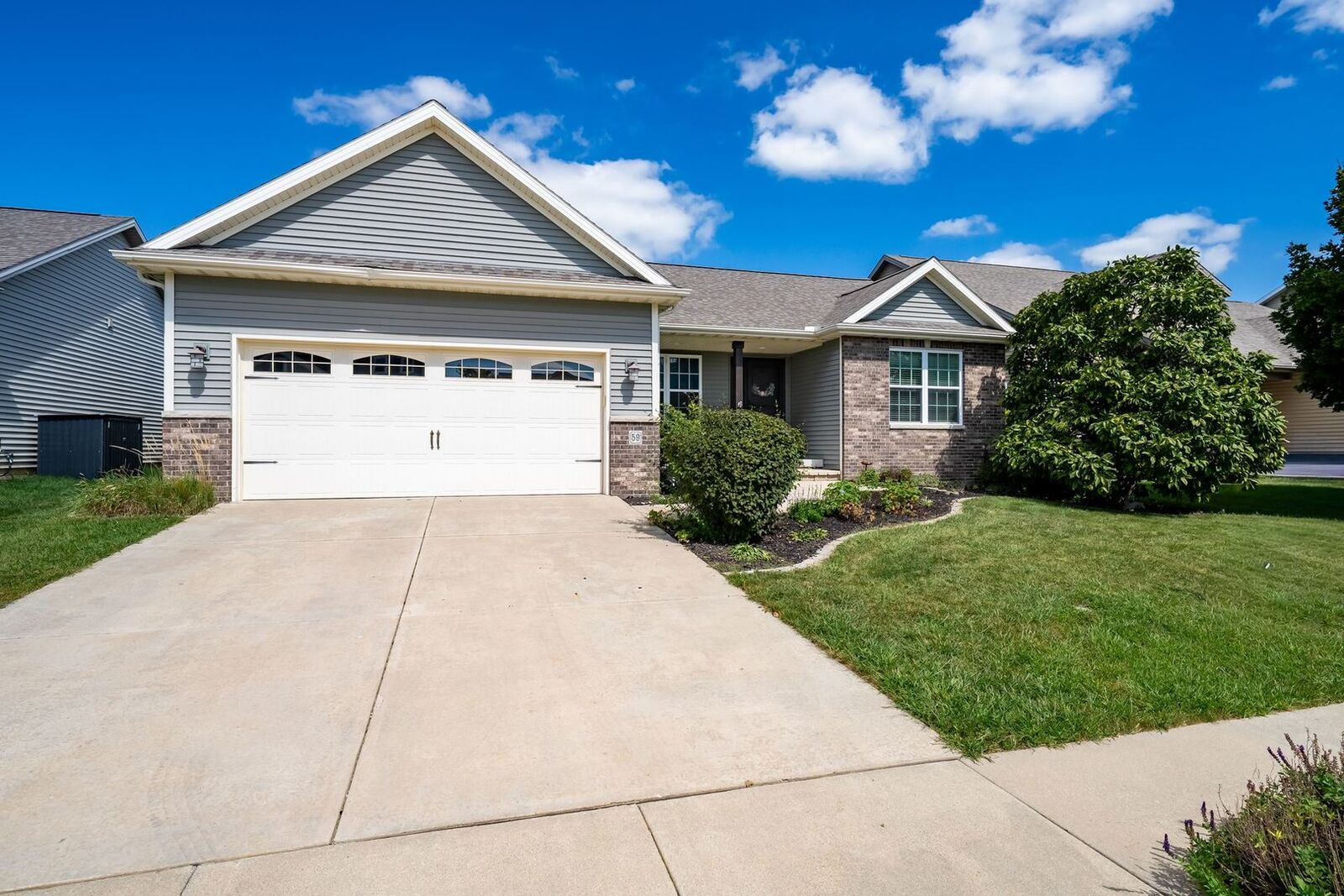 Property Photo: 59 Dry Sage Circle IL 61705