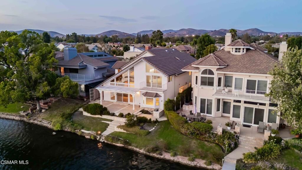 Property Photo:  32230 Oakshore Drive  CA 91361 