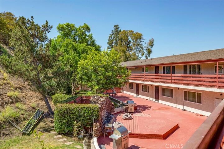 Property Photo:  1523 E Windsor 203C  CA 91205 