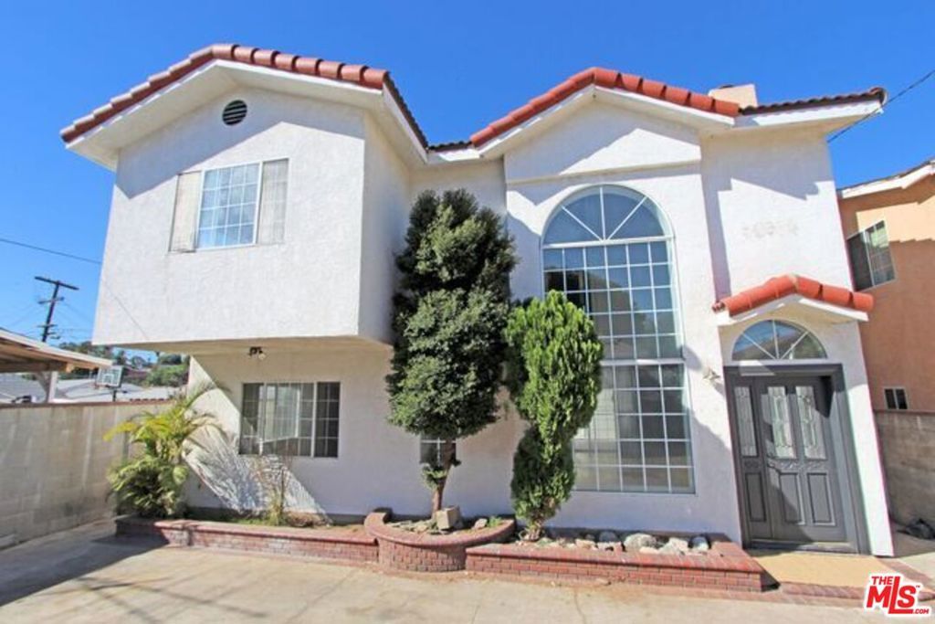Property Photo:  6401 N Figueroa Street  CA 90042 