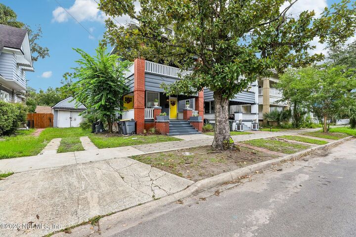Property Photo: 1627-1629 Laura Street FL 32206