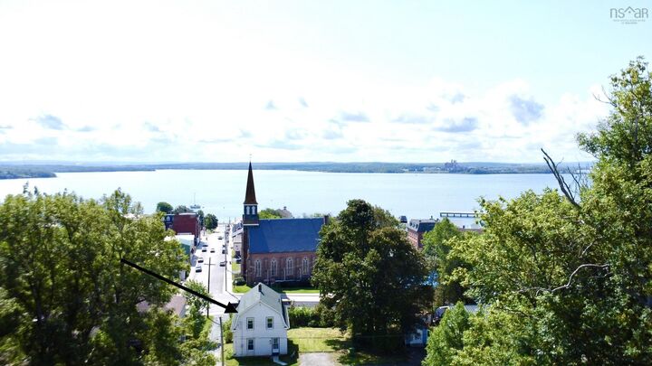 Property Photo:  19 Farm Street  NS B0K 1H0 