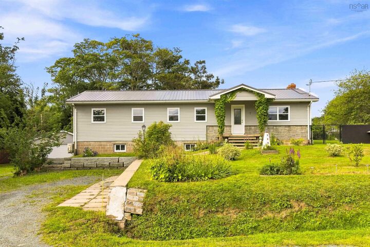 Property Photo: 7 Patterson Road NS B3G 1K4