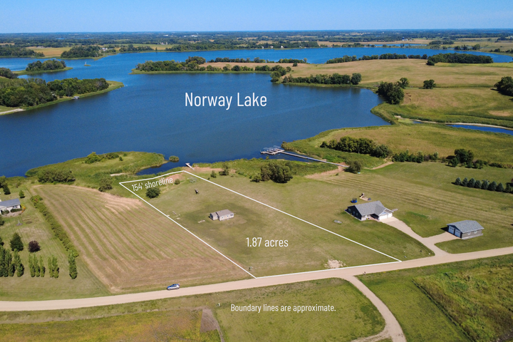 Property Photo: 27887 238th Street MN 56537