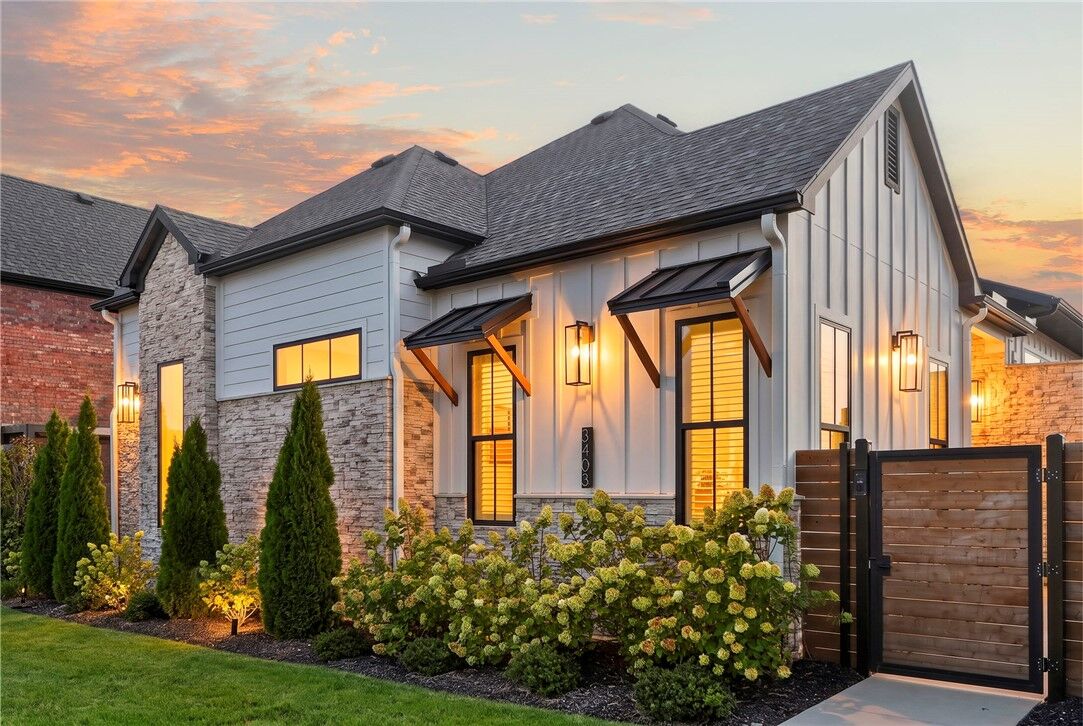 Property Photo: 3403 SW Awakening Avenue AR 72713