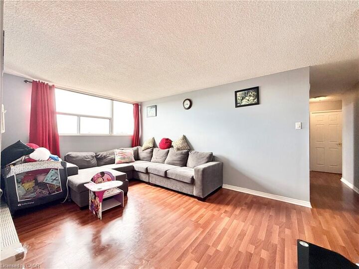 Property Photo:  2900 Battleford Road 1013  ON L5N 2V9 