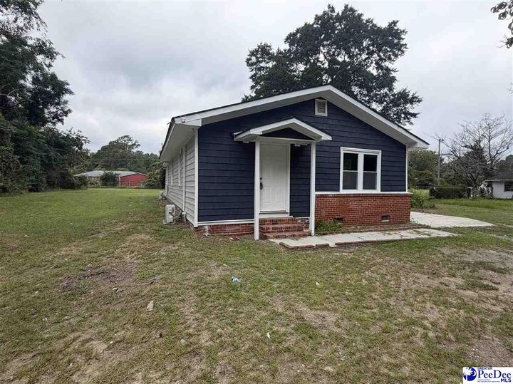 Property Photo: 3113 Woodbridge Road SC 29501