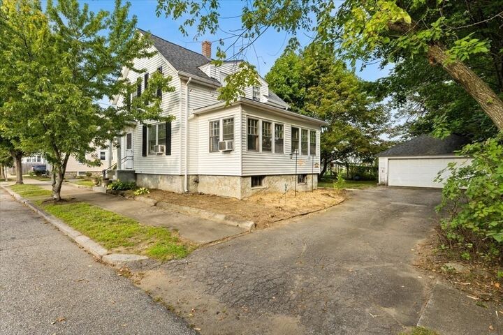 Property Photo: 94 Stamford Ave RI 02907