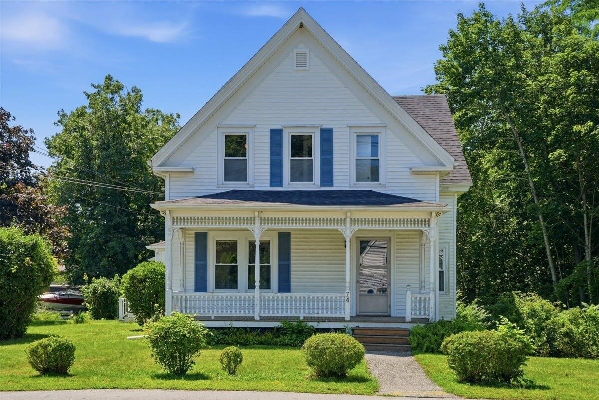 Property Photo: 74 Wareham St MA 02346