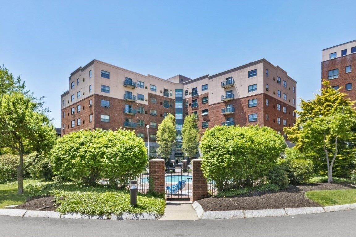 Property Photo:  175 Cottage St 504  MA 02150 