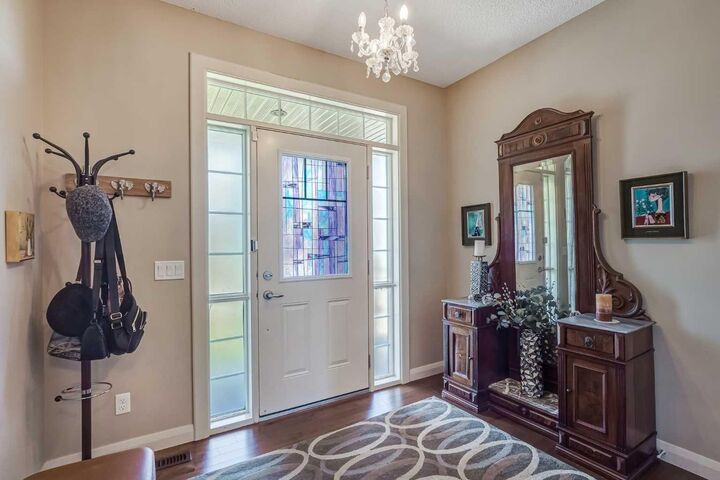 Property Photo:  50 Evansfield Terrace NW  AB T3P 0K6 