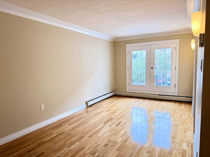 Property Photo:  1813 25 Avenue SW 18  AB T2T 1A4 