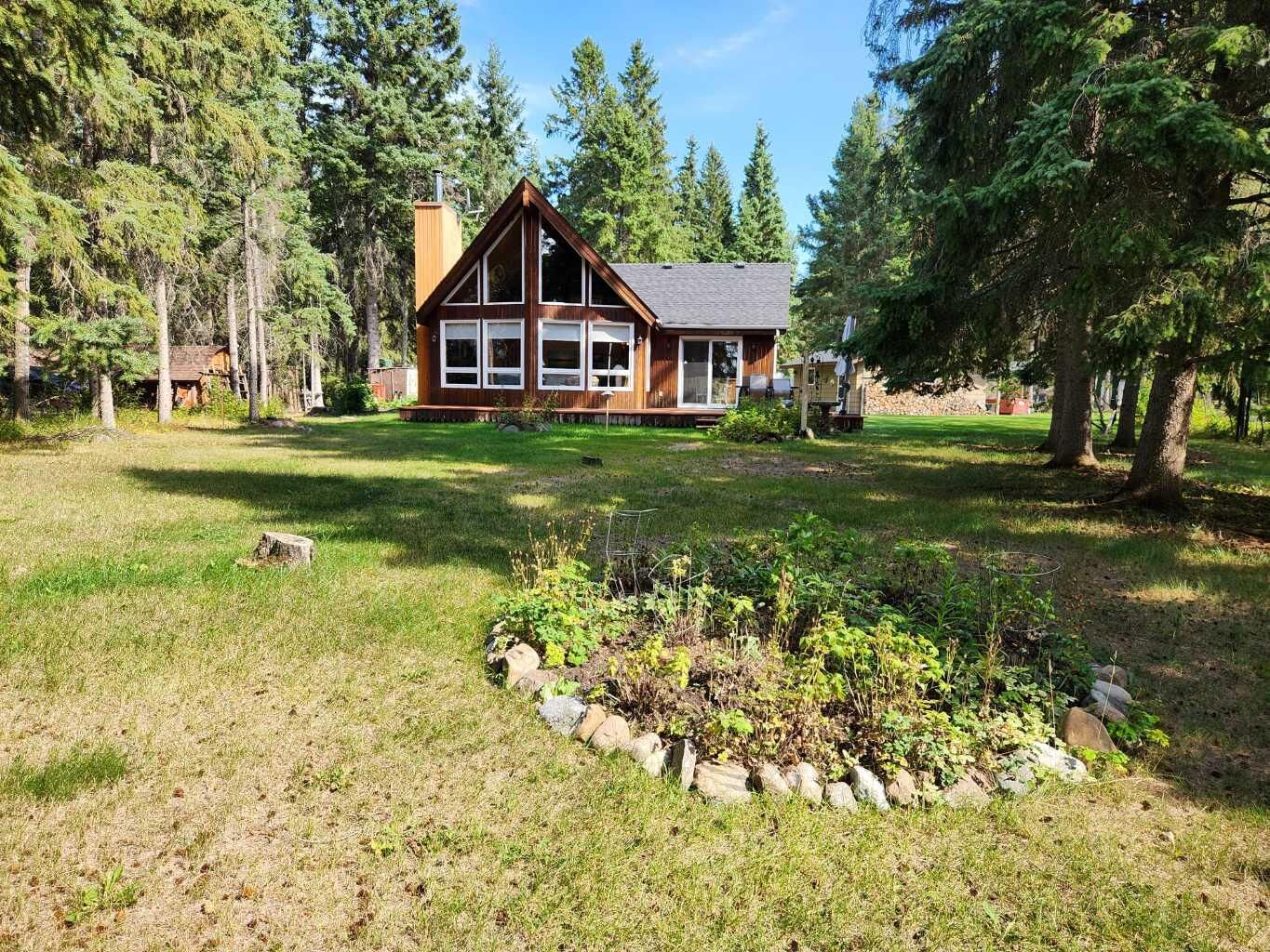 Property Photo:  107 Spruce Crescent  SK S0M 2T0 