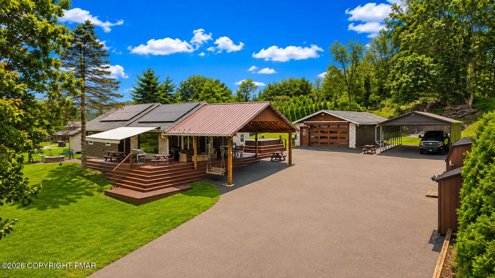 Property Photo: 286 S Easton Belmont Pike PA 18353