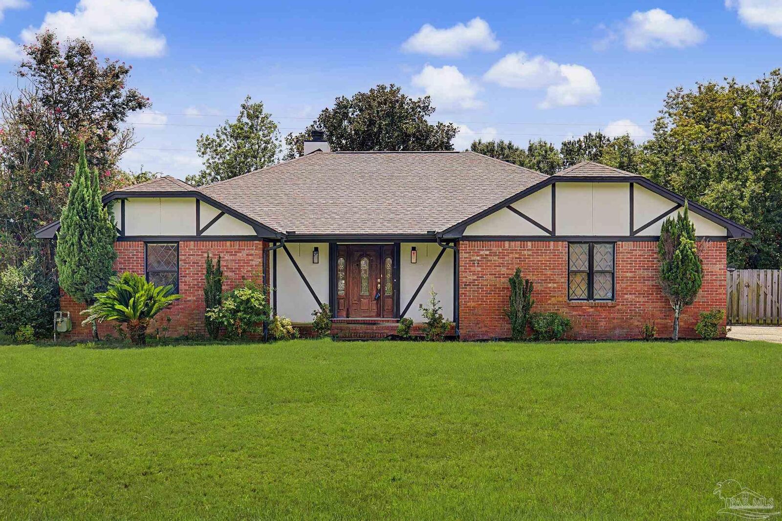 Property Photo:  3883 Bay Wind Dr  FL 32563 