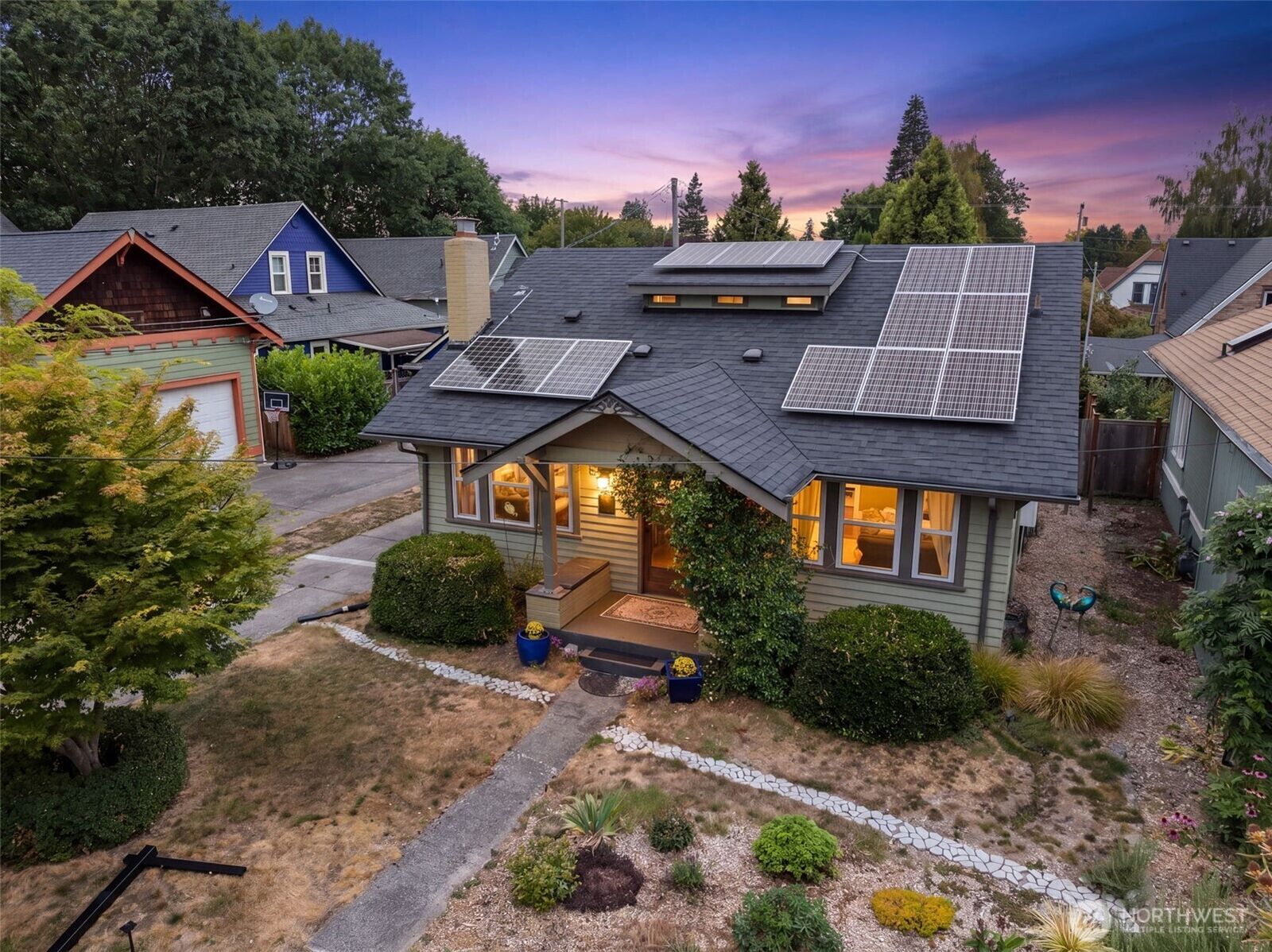 Property Photo:  112  19th Avenue SE  WA 98501 