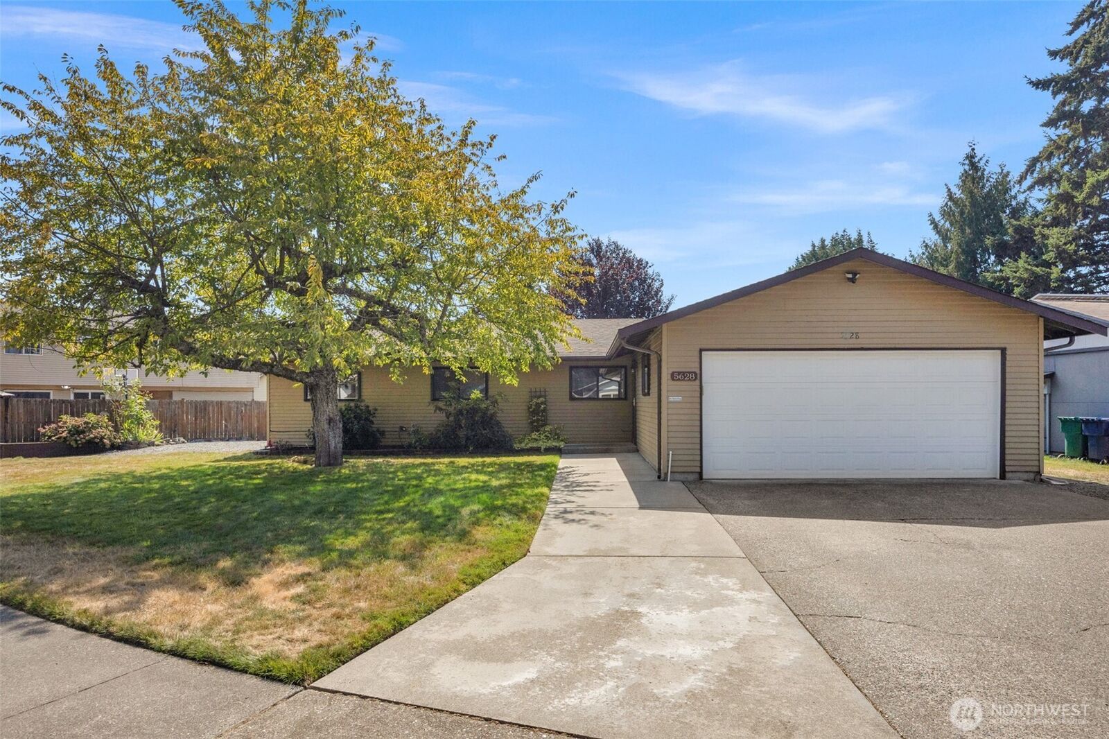 Property Photo:  5628  95th Street NE  WA 98270 