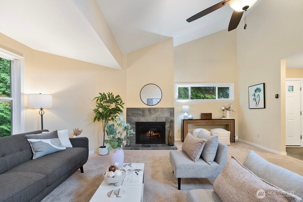 Property Photo:  14633 NE 40th Street K8  WA 98007 