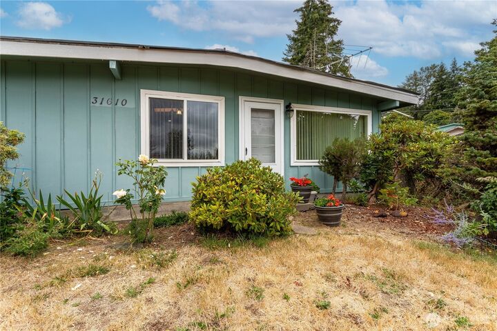 Property Photo:  31610  7th Place S  WA 98003 