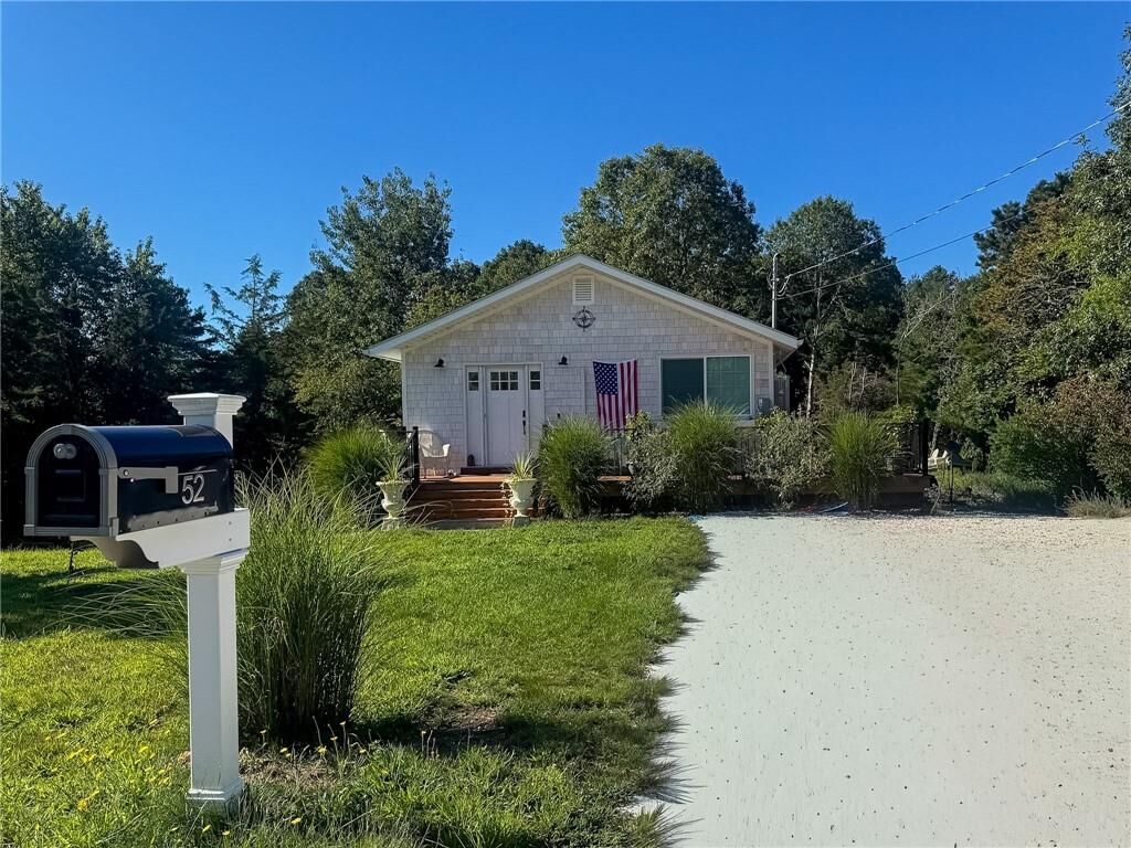 Property Photo:  52 Elm Road  RI 02879 