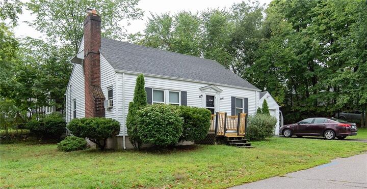 Property Photo:  28 Hayward Road  RI 02888 