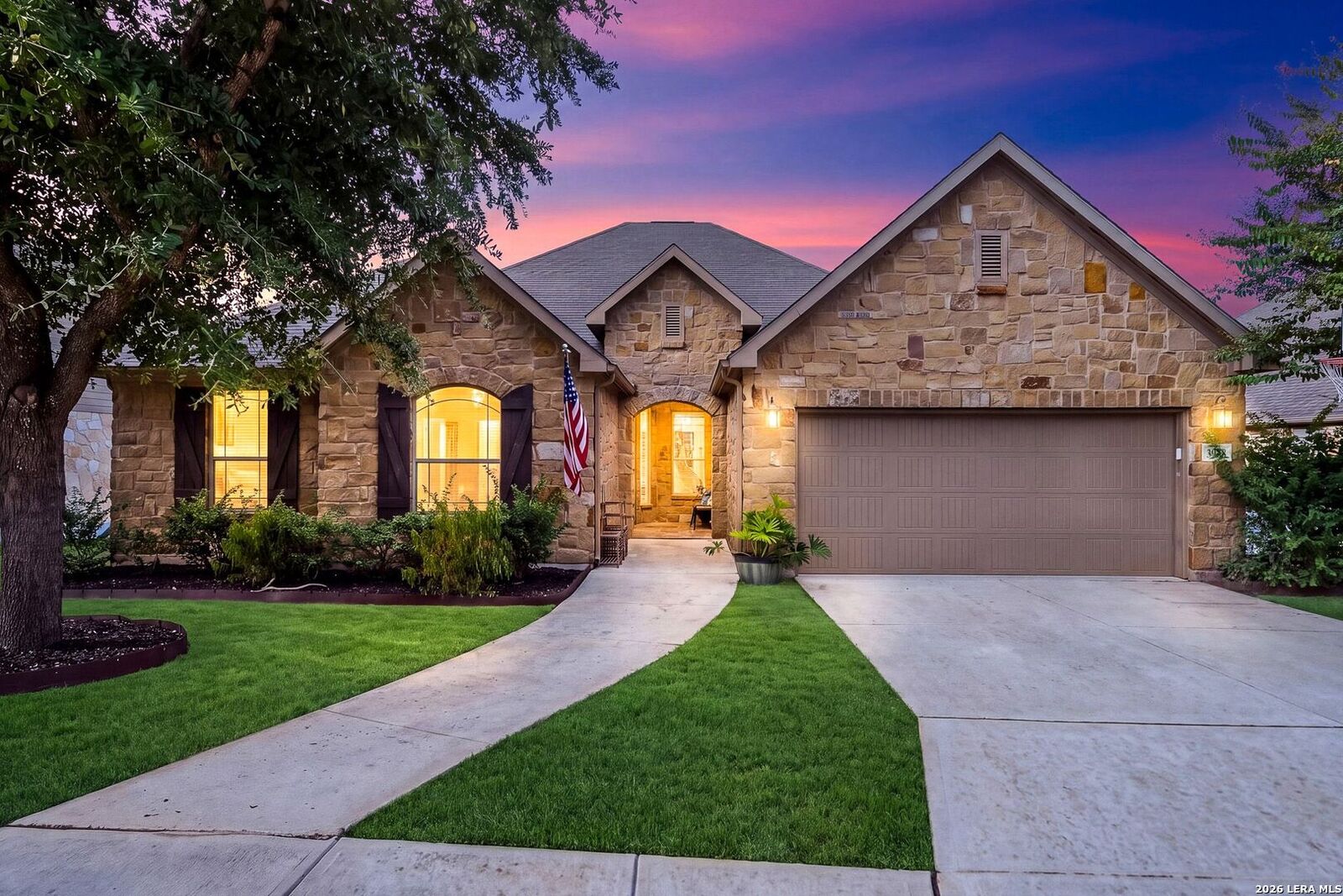 Property Photo: 3938 Firebush TX 78261