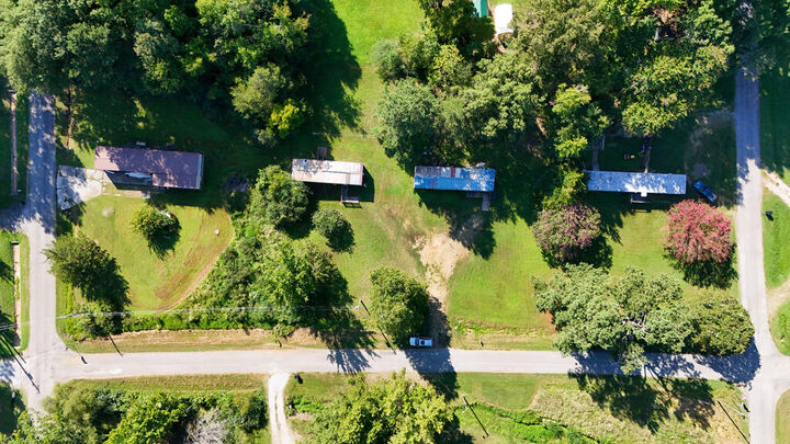Property Photo:  1513 &Amp 1521 Third St.  VA 23952 