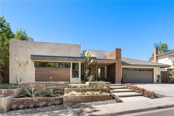 Property Photo: 25461 Posada CA 92691
